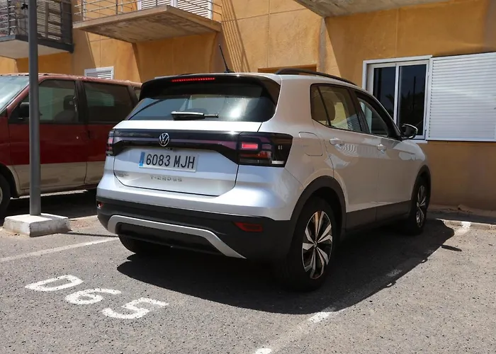 アパート Keur Fina コスタ・デ・アンティグア