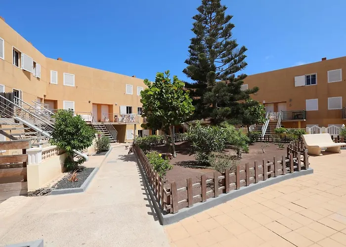 アパート Keur Fina コスタ・デ・アンティグア