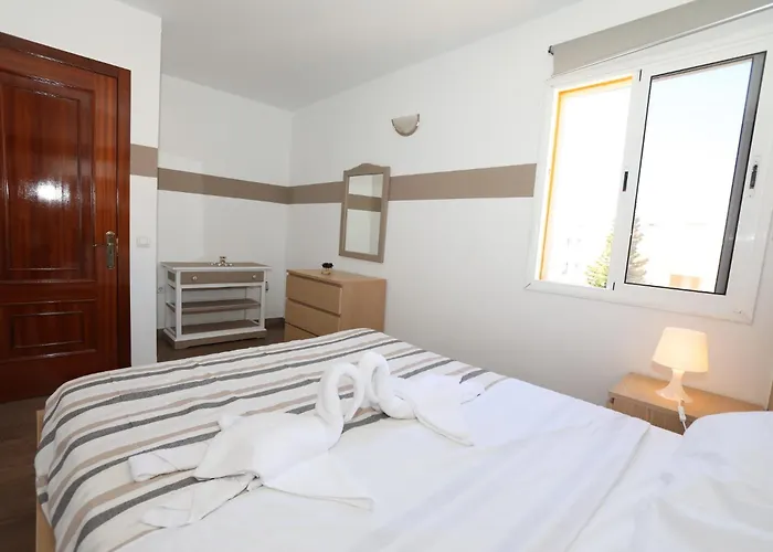 アパート Keur Fina コスタ・デ・アンティグア